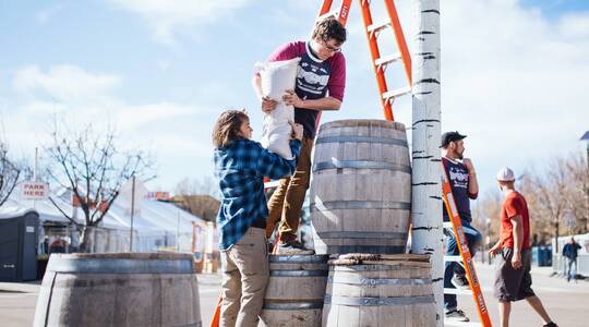 Volunteering at a festival 101: the basics